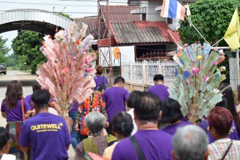 ทอดผ้าป่าสามัคคีและถวายเทียนเข้าพรรษา ณ วัดสระชัย